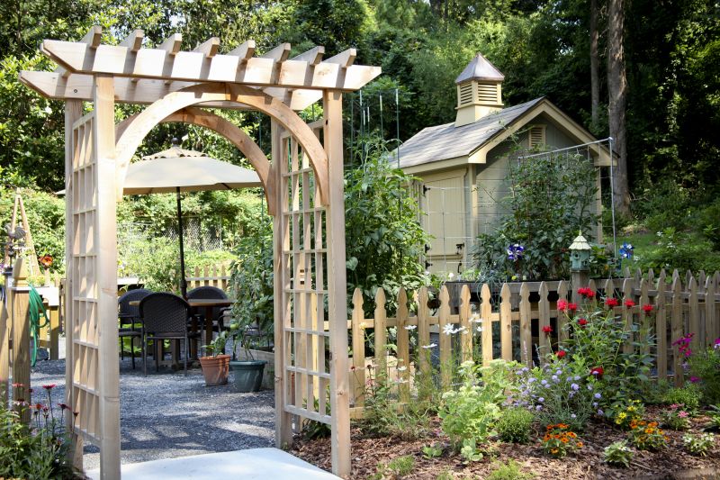 Arbor Bench Installation in Conroe, TX